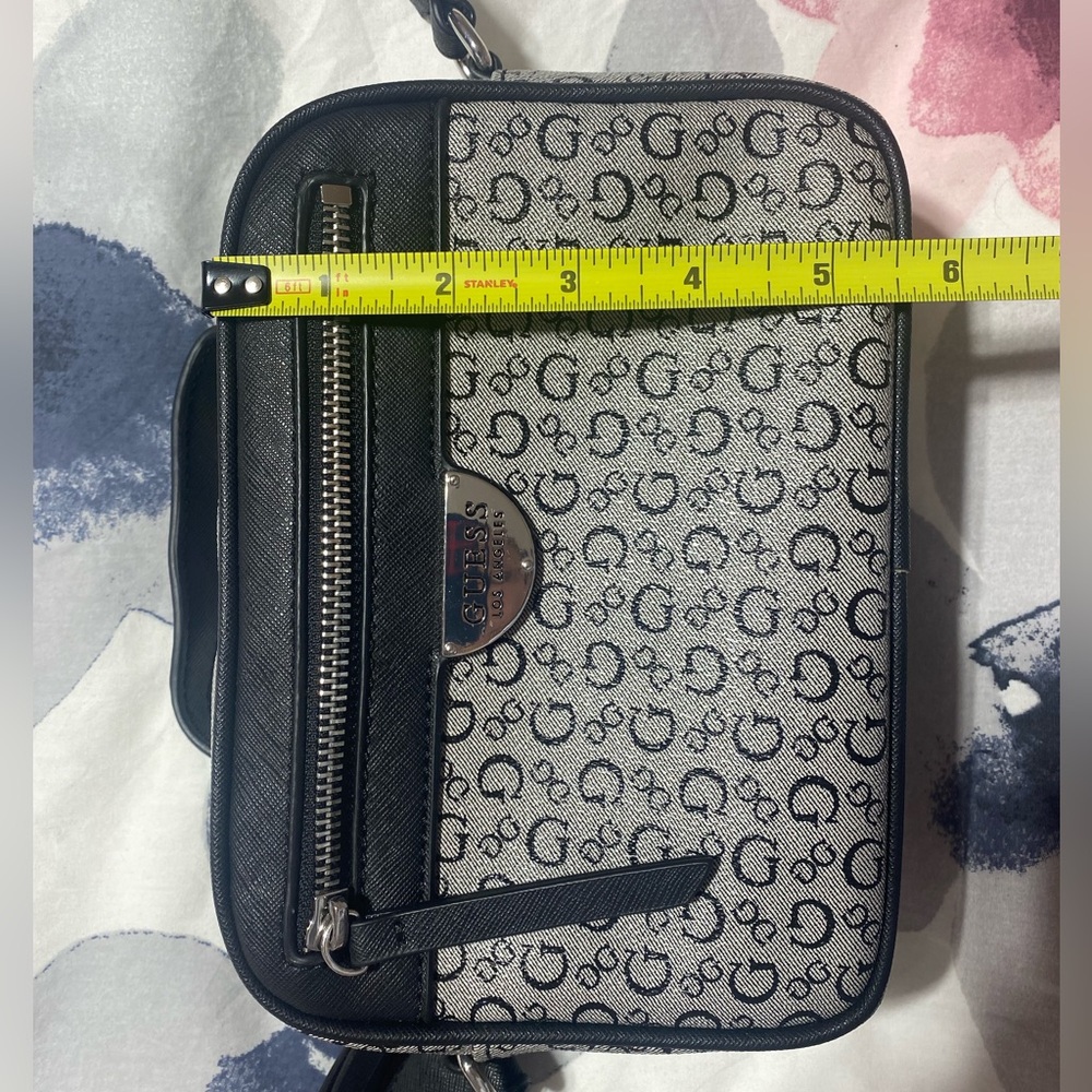 Guess Crossbody Bag with Mini Change Purse Black & Grey O/S - Picture 13 of 15